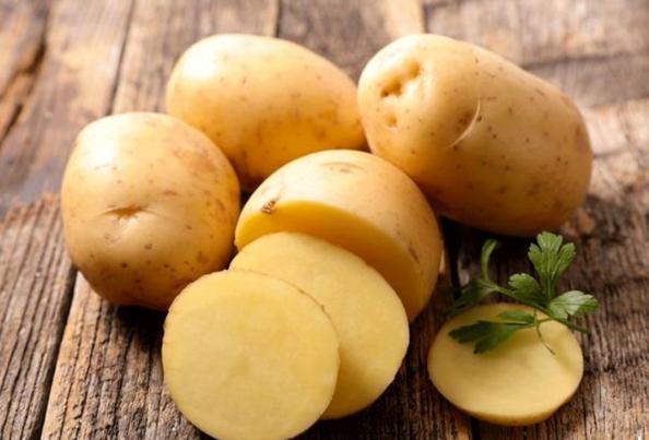 درمان اسهال با مصرف سیب زمینی